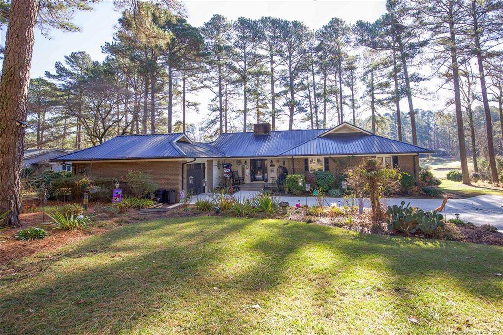 104 Oxford Court - Photo 1