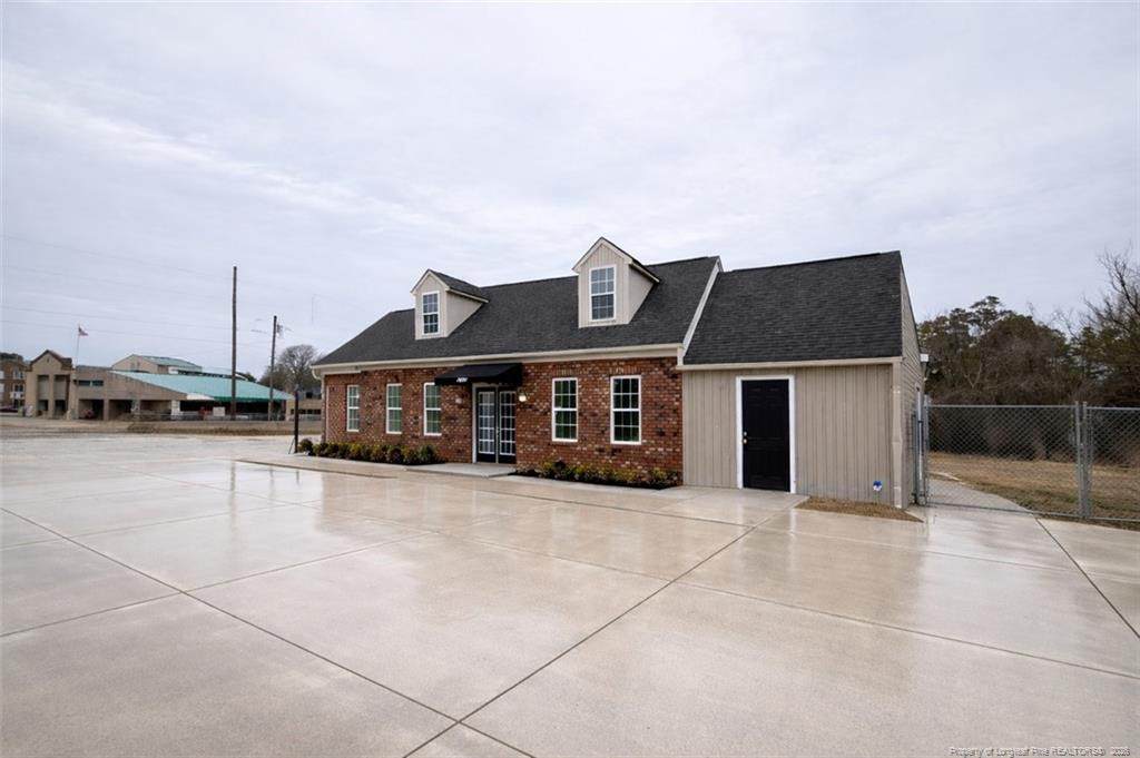 7670 Raeford Road - Photo 1