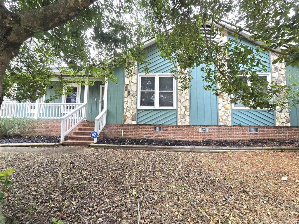 5600 Woodlake Court - Photo 1