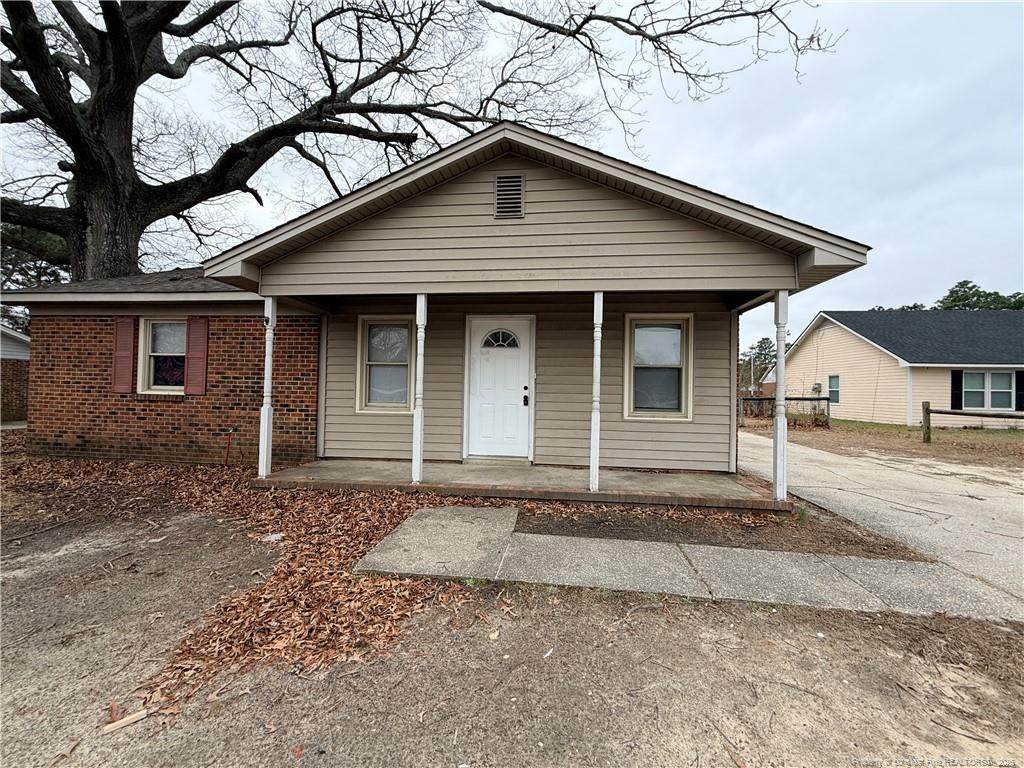 1015 Abrams Street - Photo 1