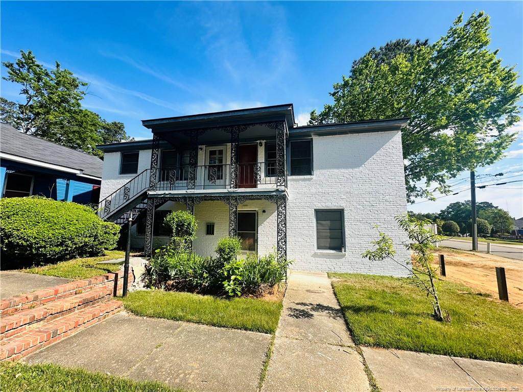 605 Oakridge Avenue - Photo 1