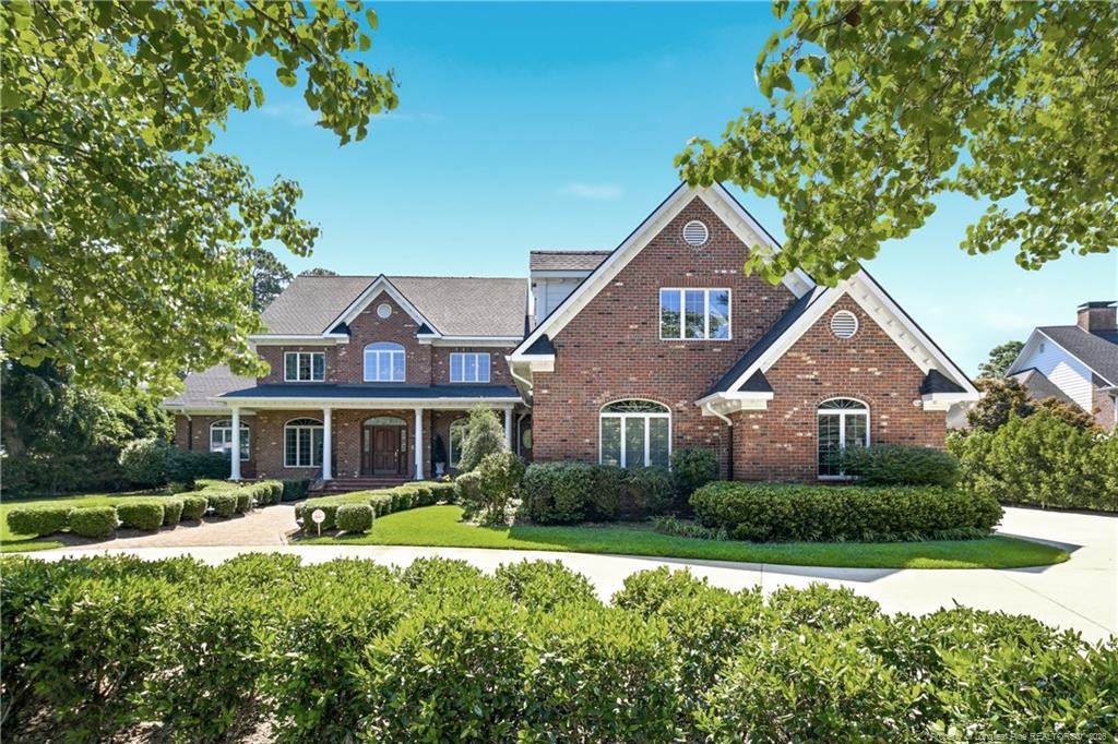 105 Great Oaks Drive - Photo 1