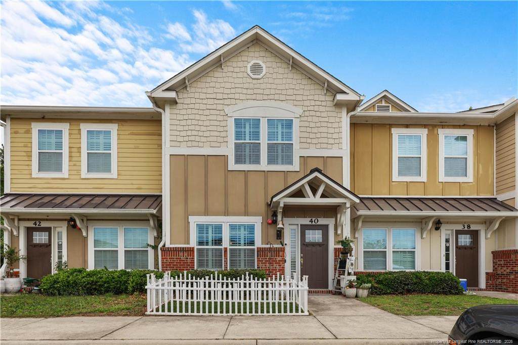 40 Hunter's Run Avenue - Photo 1