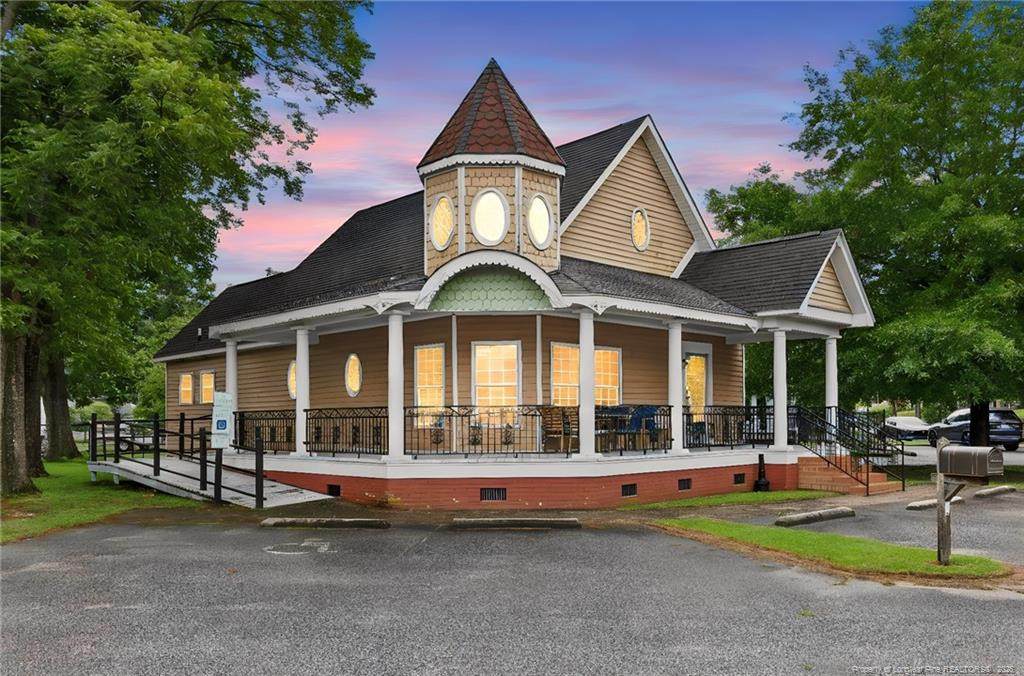 410 Main Street - Photo 1