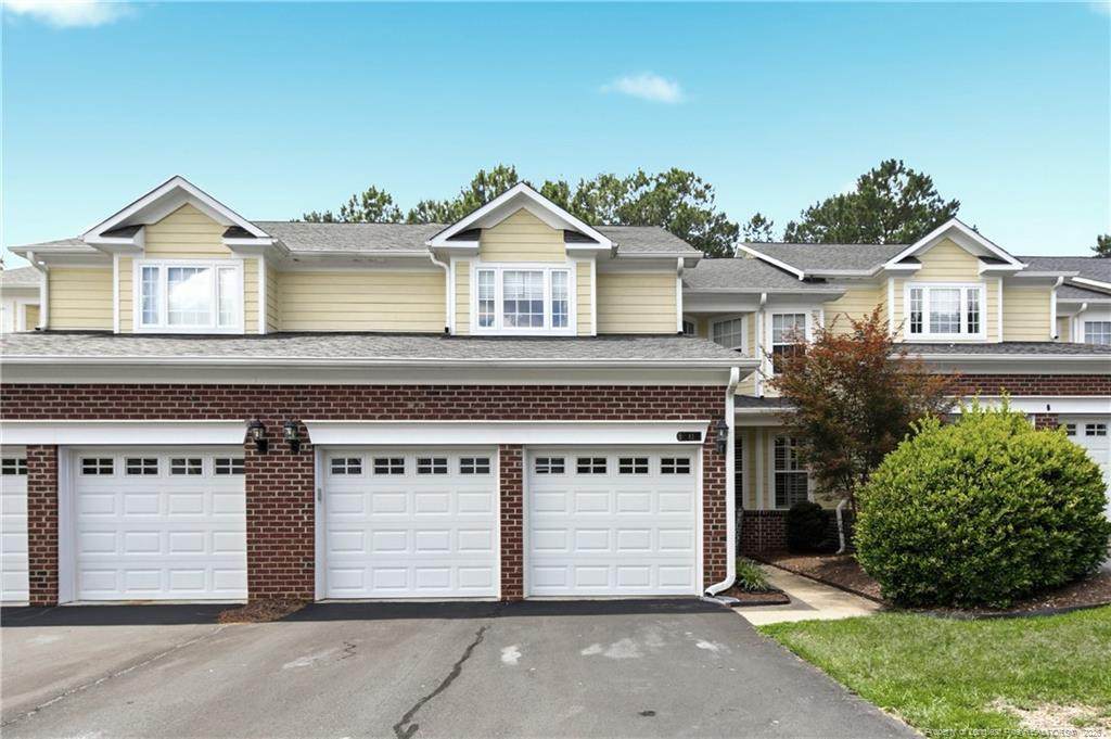 82 Pine Hawk Drive - Photo 1