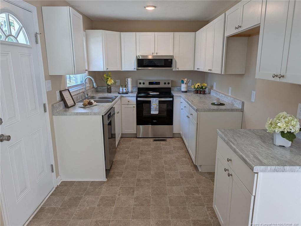 808 Weiss Avenue - Photo 1