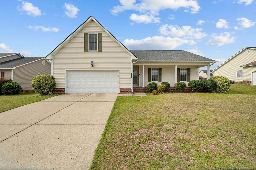 1449 Mingary Avenue - Photo 1
