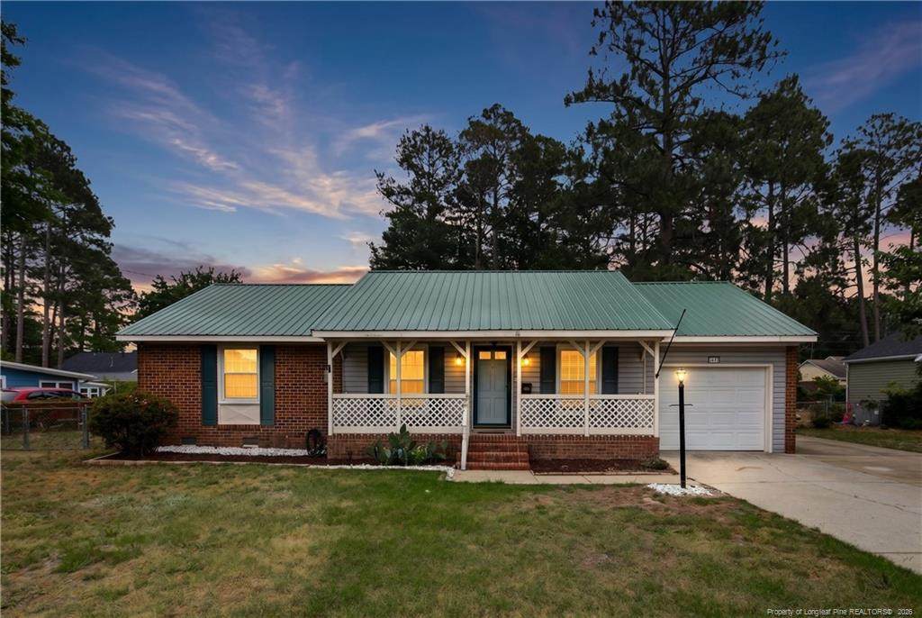547 Farmview Drive - Photo 1