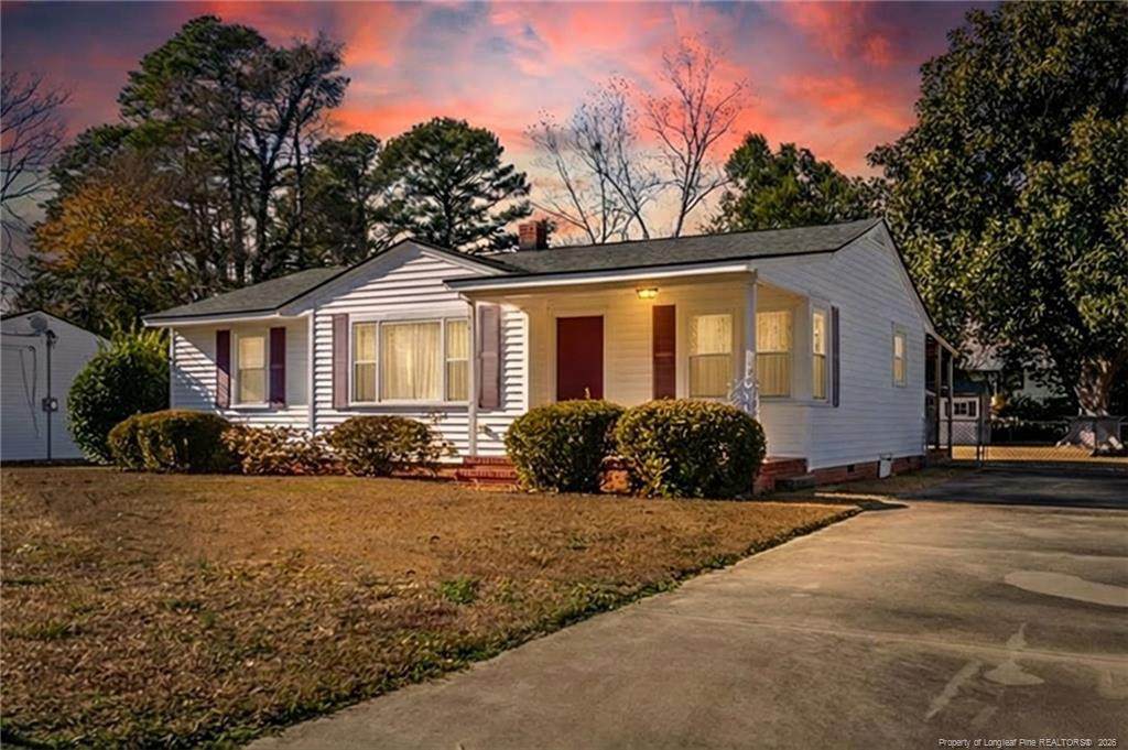 816 Sandalwood Drive - Photo 1