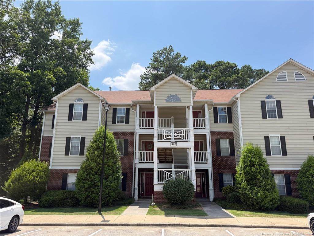 302 Bubble Creek Court - Photo 1
