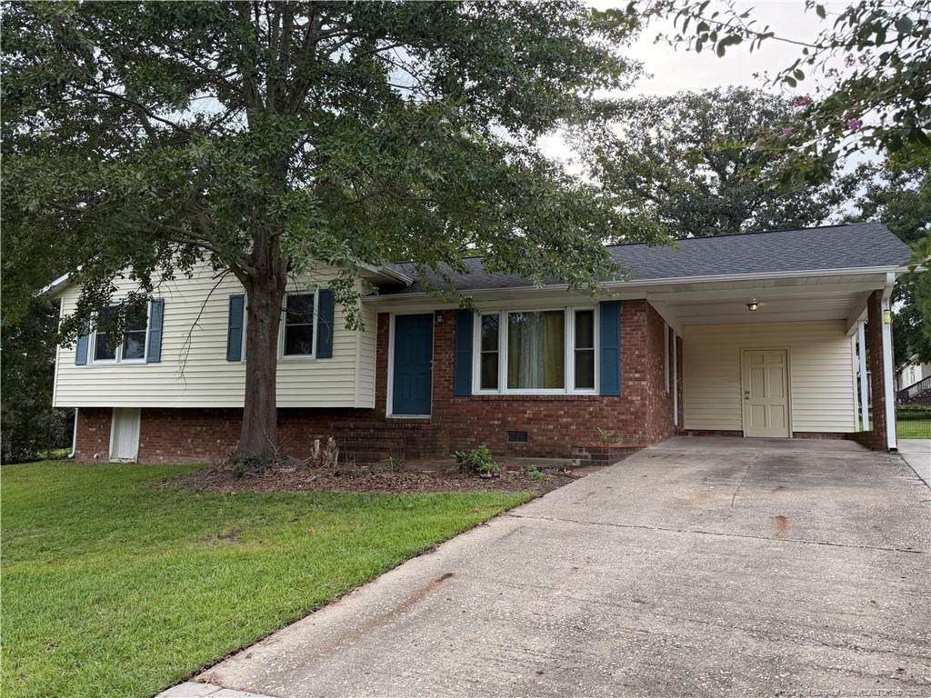 1112 Riverside Circle - Photo 1