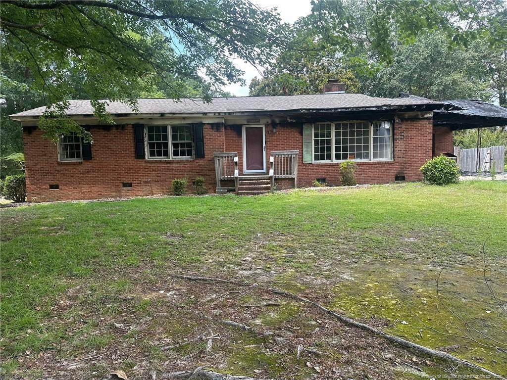 1701 Crest Drive - Photo 1