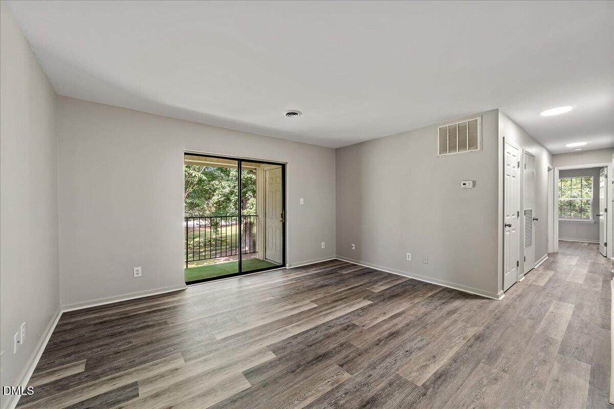 1630 Oxford Road - Photo 1