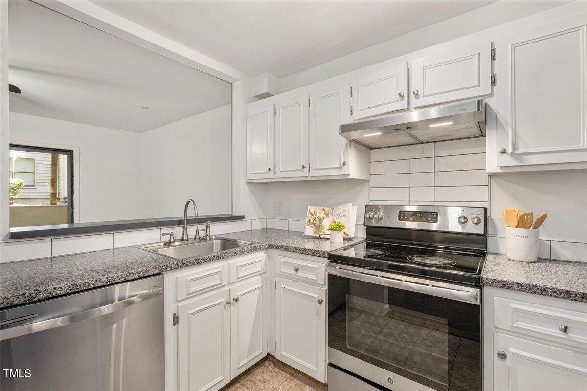 600 Audubon Lake Drive - Photo 1