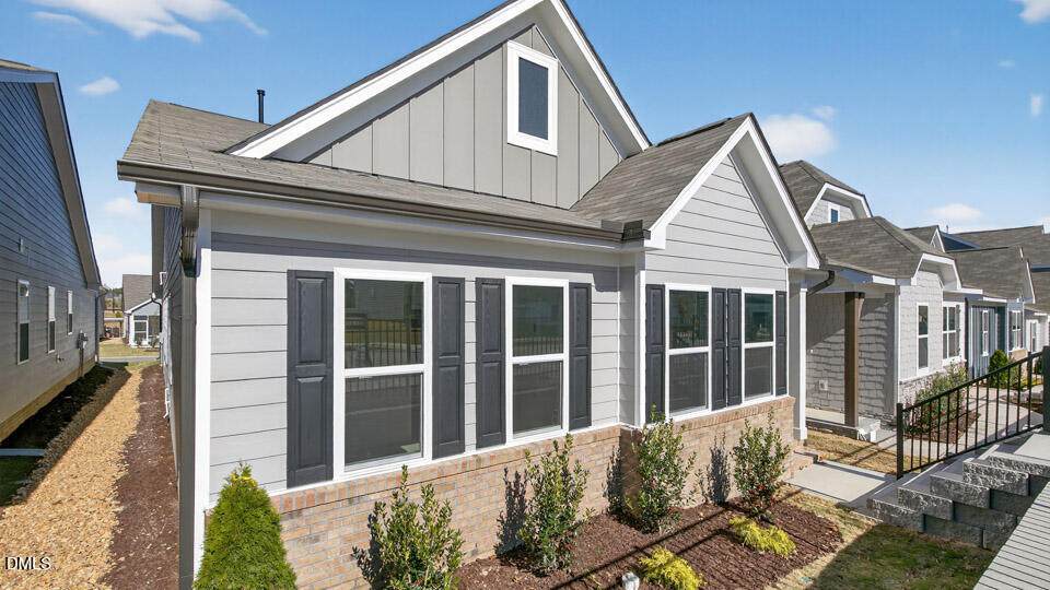 537 Lemon Daisy Lane - Photo 1