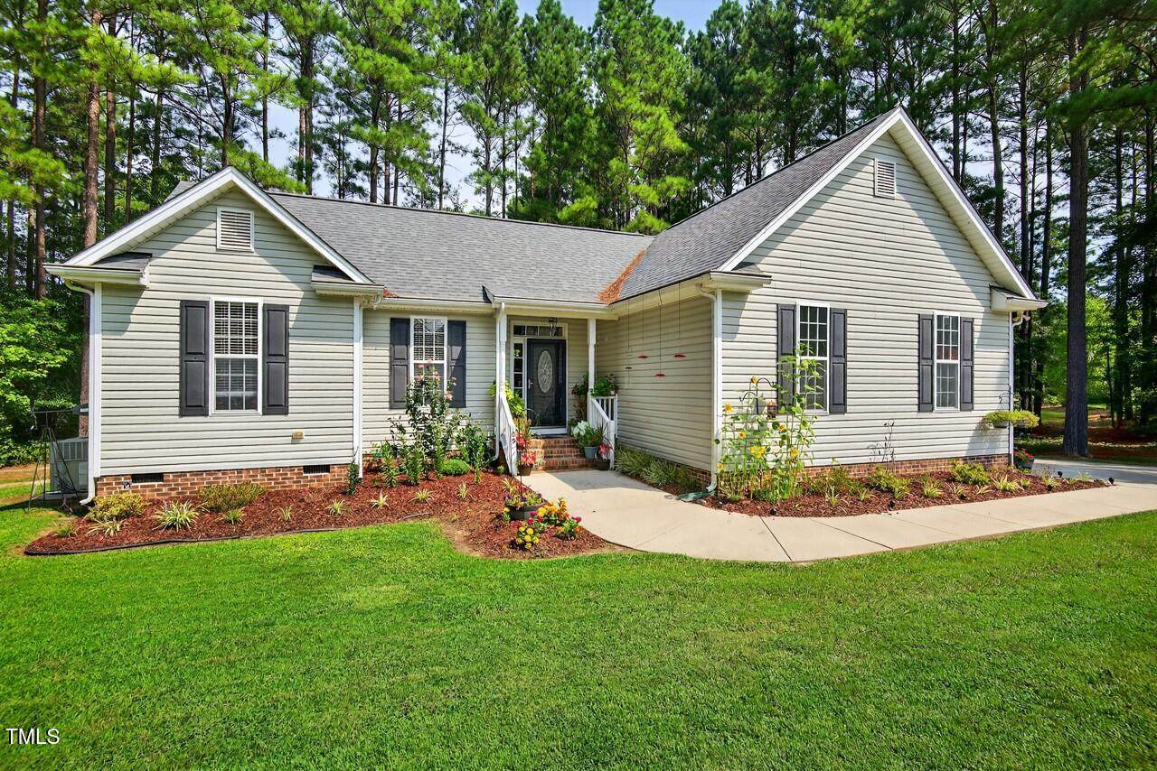 109 Cinnebar Court - Photo 1