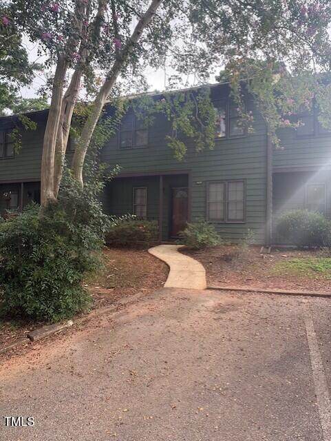 4117 The Oaks Drive - Photo 1