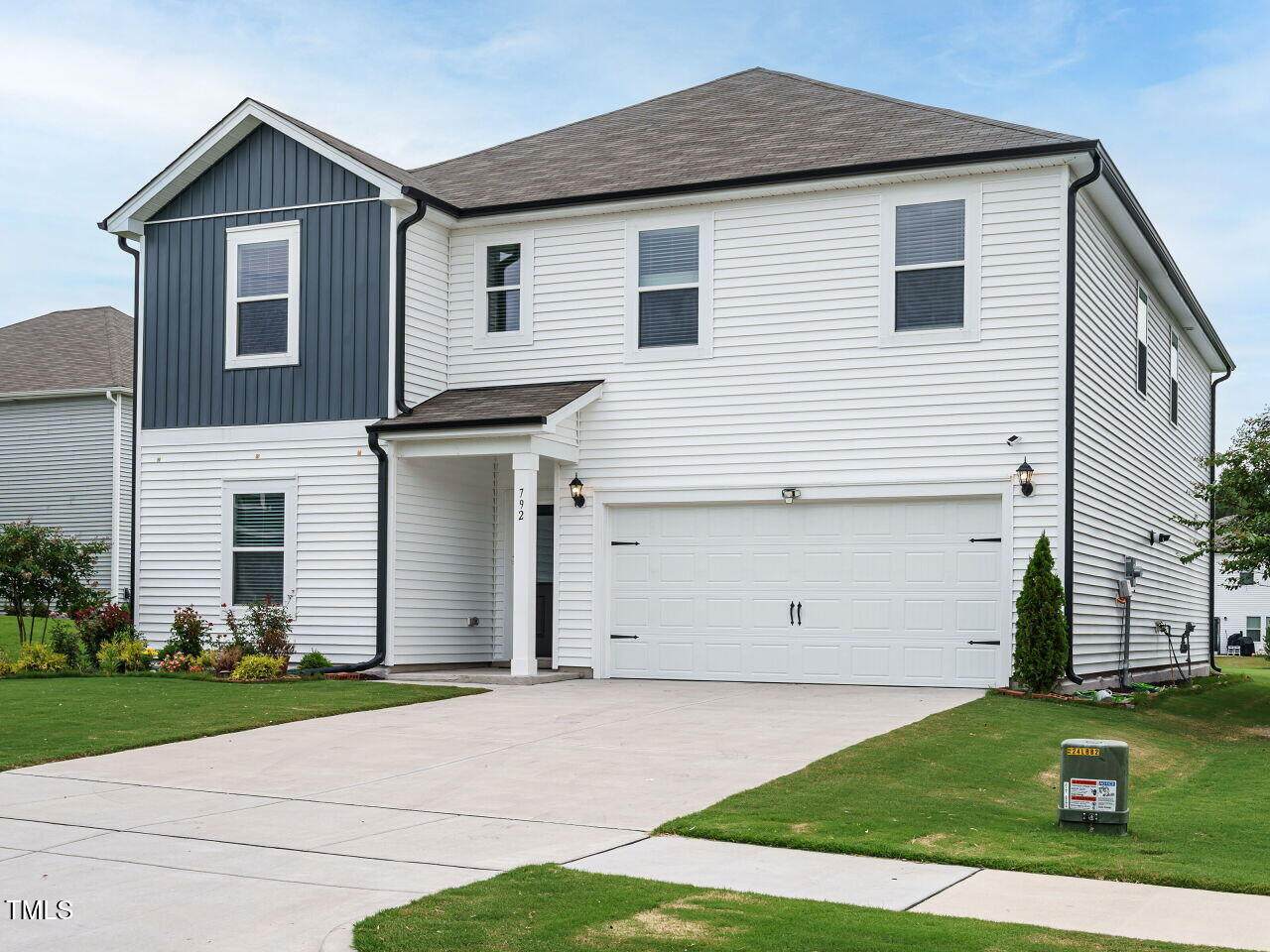 792 Riguard Way - Photo 1