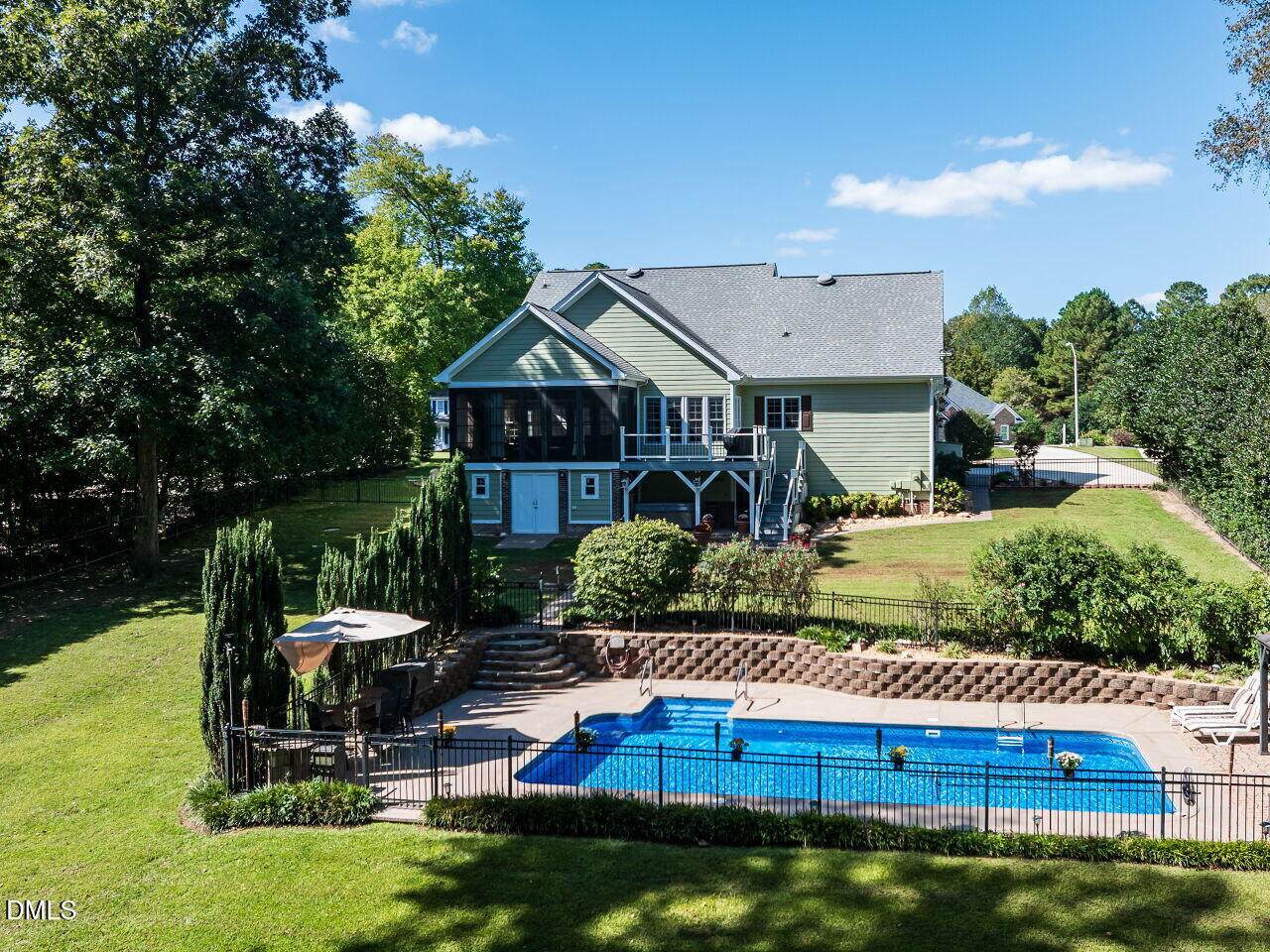 147 Michael Way - Photo 1