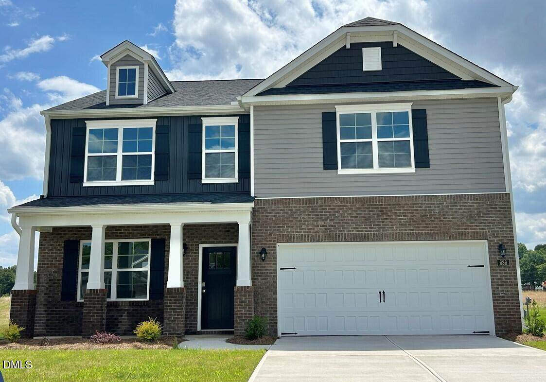 636 Struy Street - Photo 1