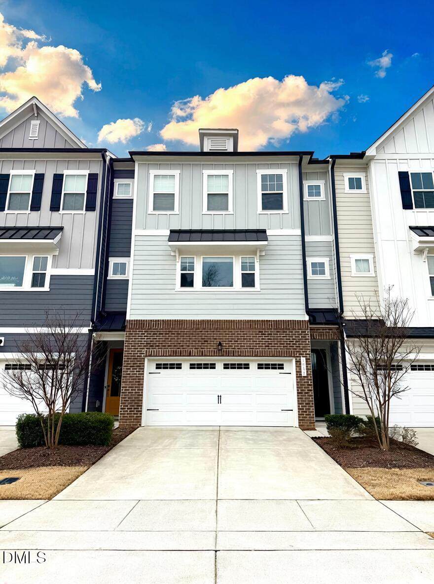 1069 Danvers Loop - Photo 1