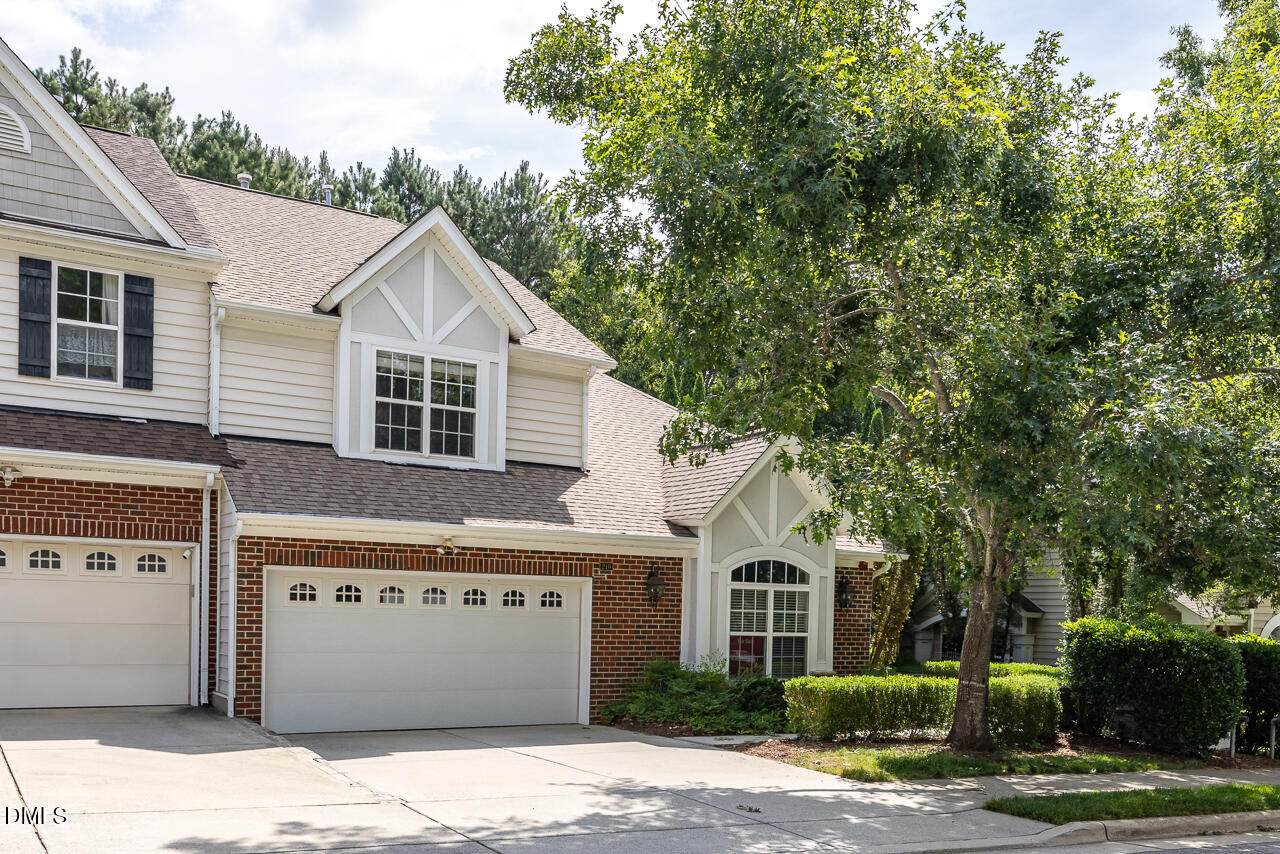 210 Chateau Place - Photo 1