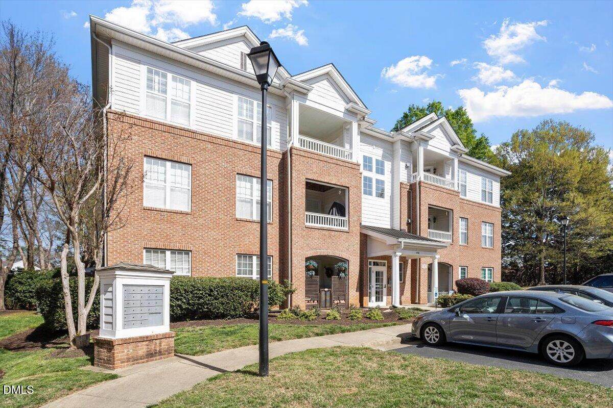 1721 Tiffany Bay Court - Photo 1