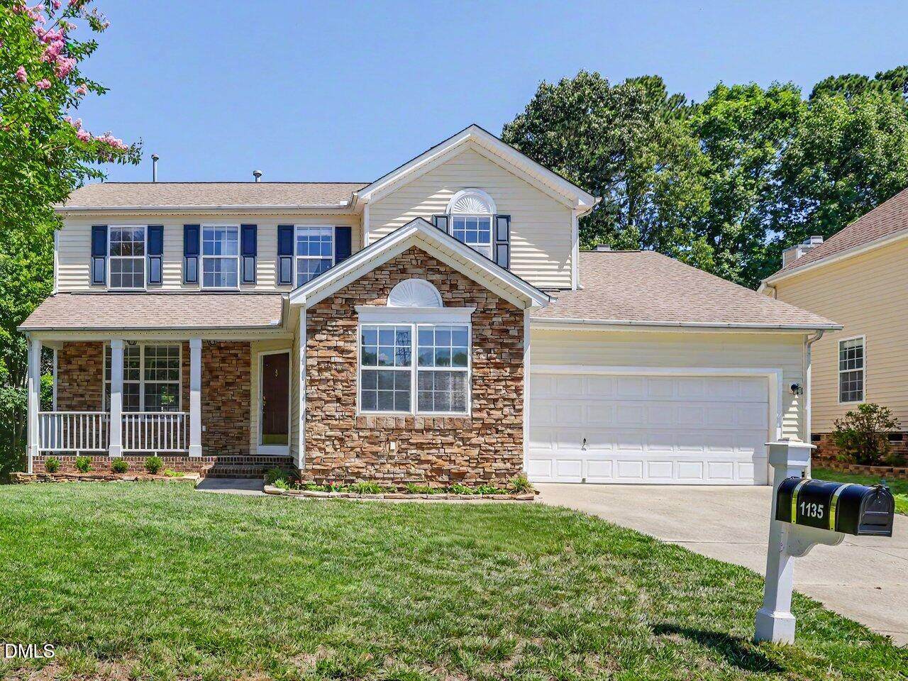 1135 Pebble Creek Crossing - Photo 1