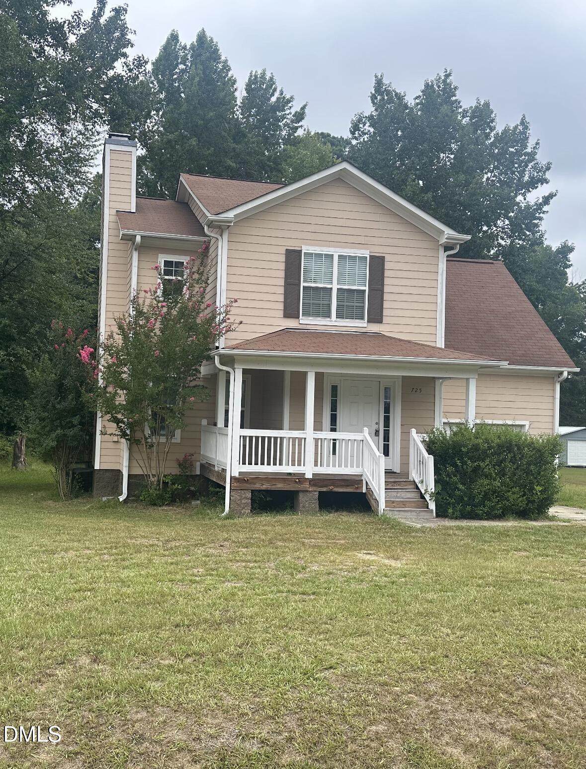 725 Perry Howard Road - Photo 1