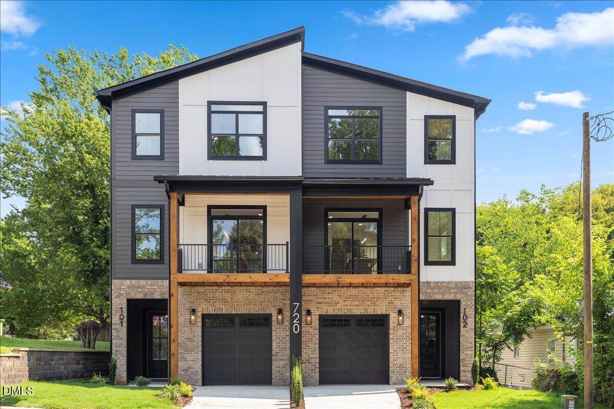 720 Oakwood Avenue - Photo 1