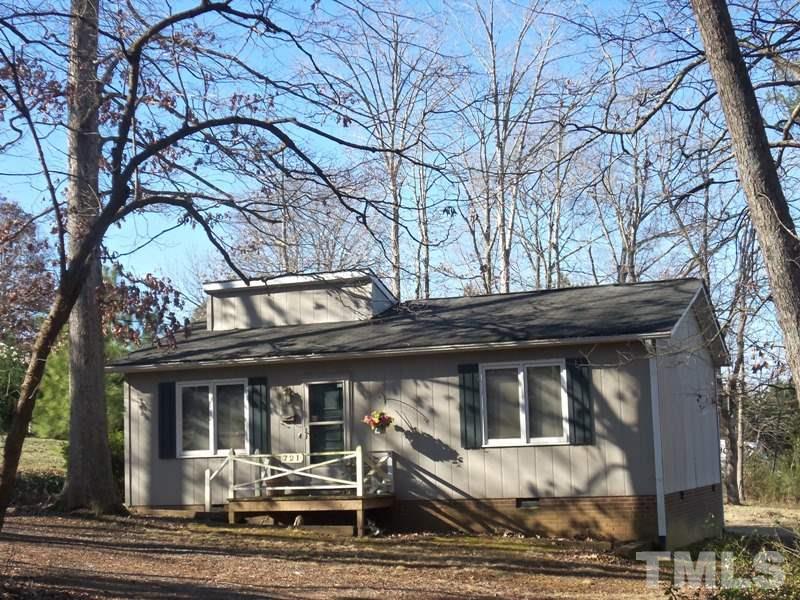 721 Carver Avenue - Photo 1