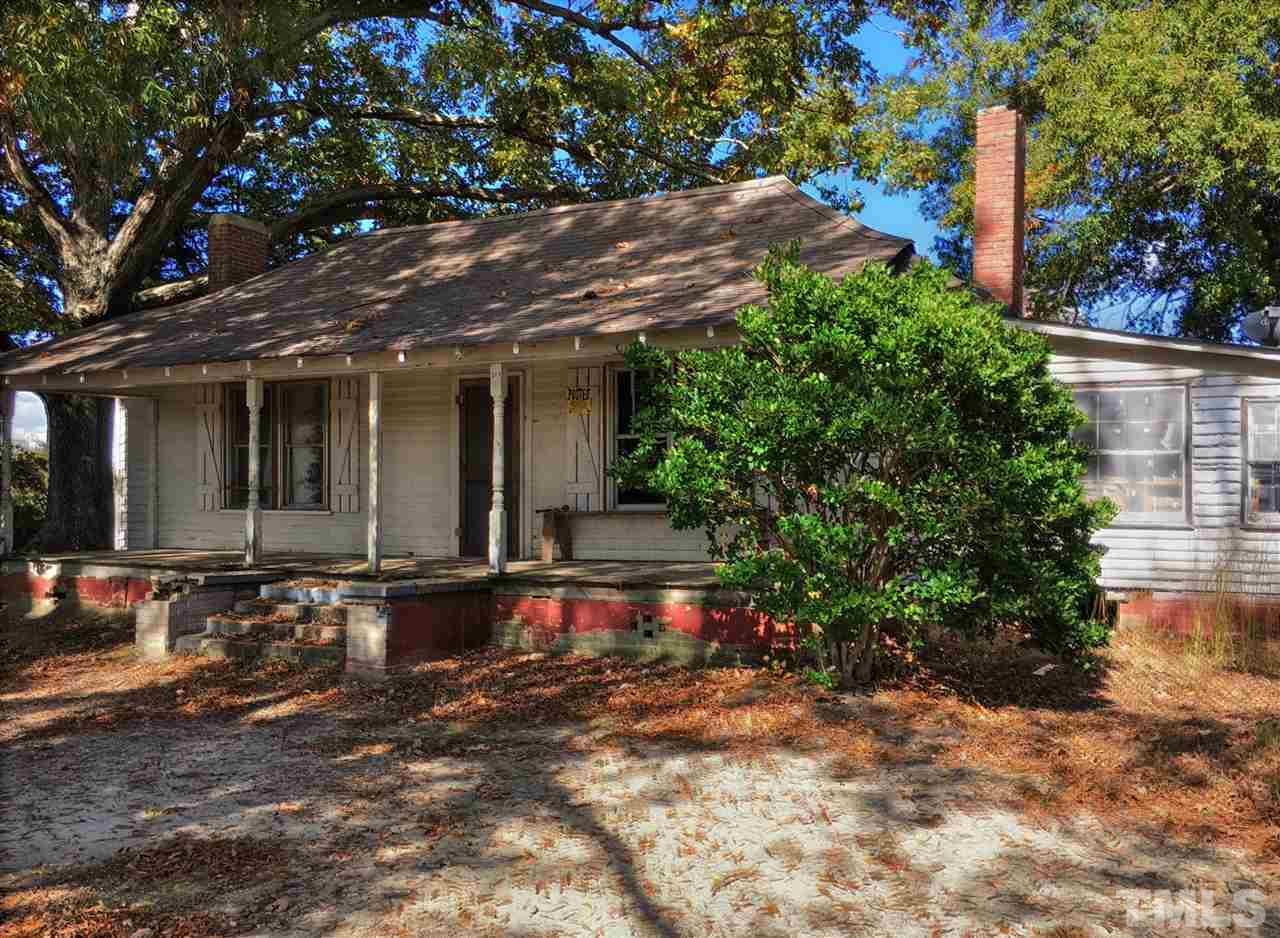817 Perry Curtis Road - Photo 1