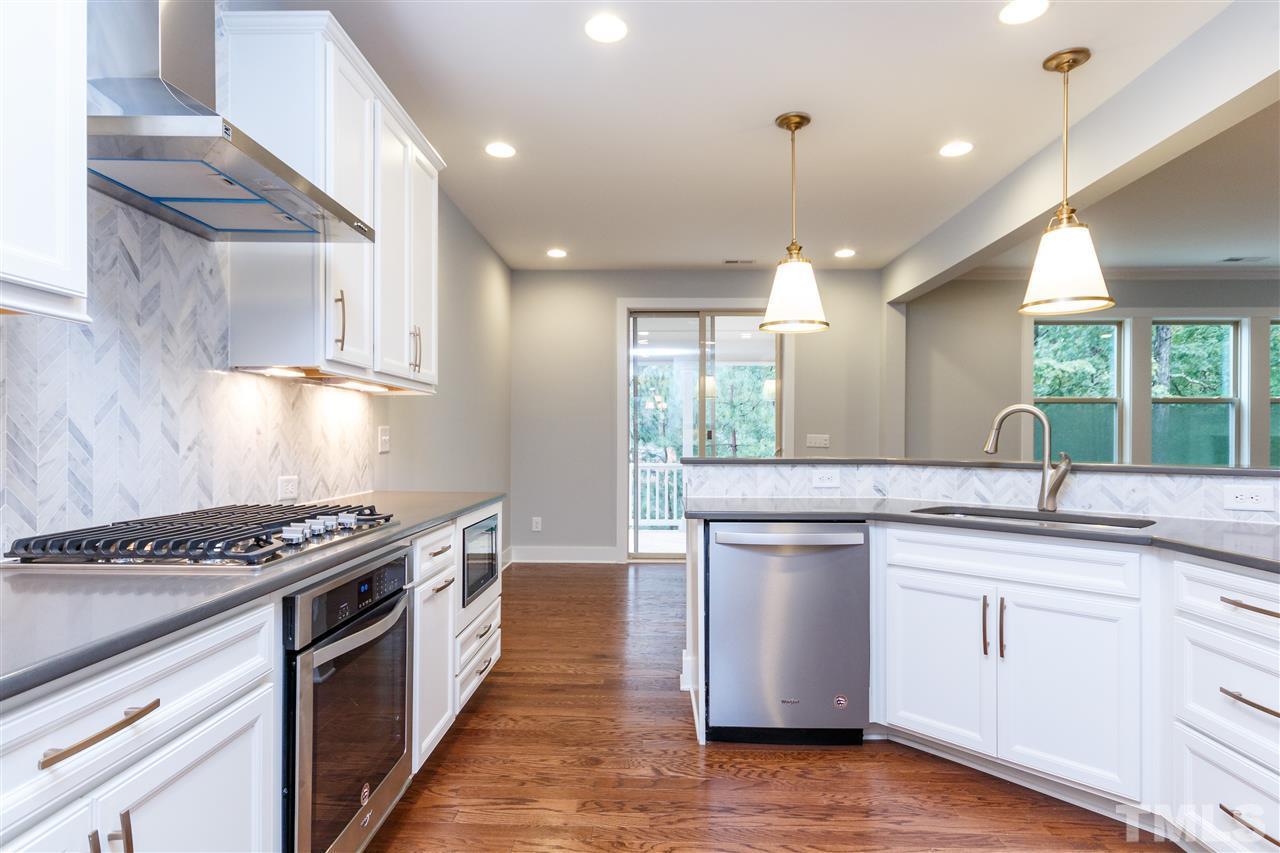 1604 Highpoint Street - Photo 1