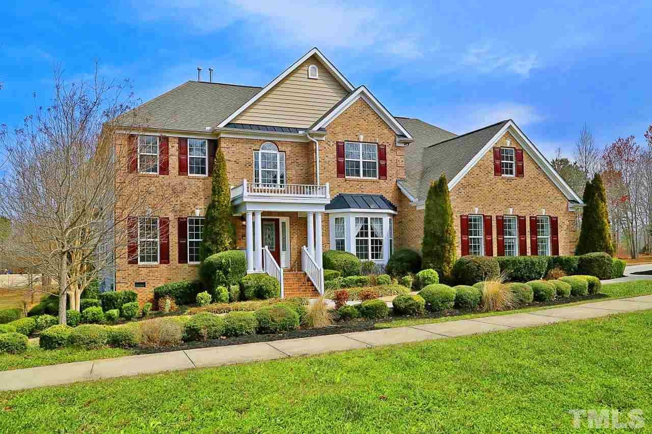610 Long View Drive - Photo 1