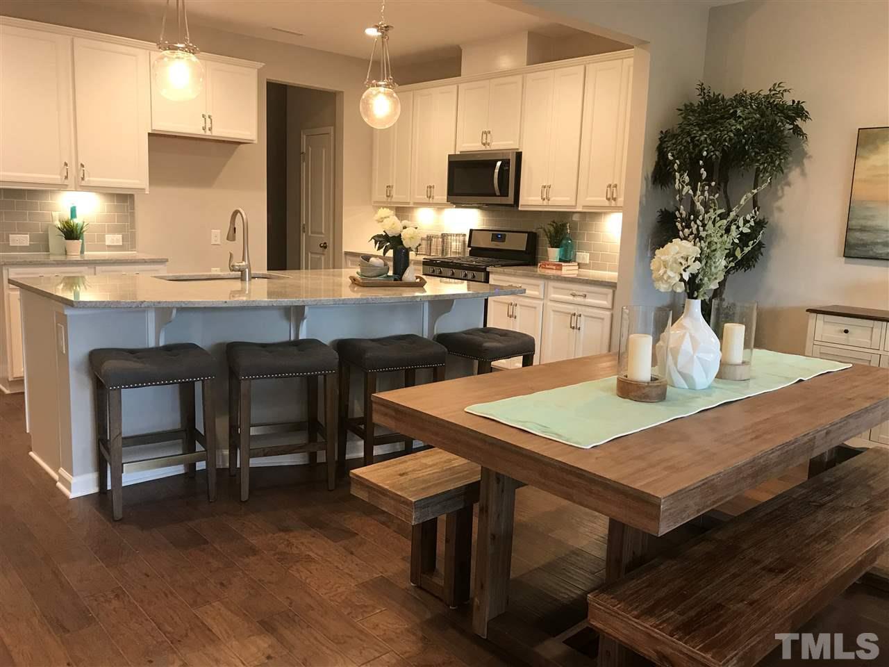 252 Ellsworth Manor Drive - Photo 1