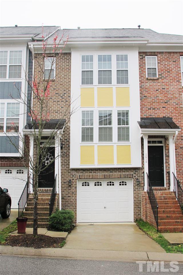 1020 Summerhouse Road - Photo 1