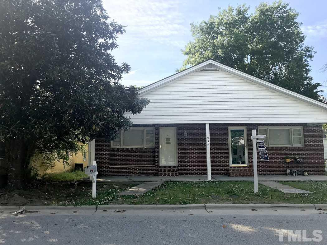 934 Blount Street - Photo 1