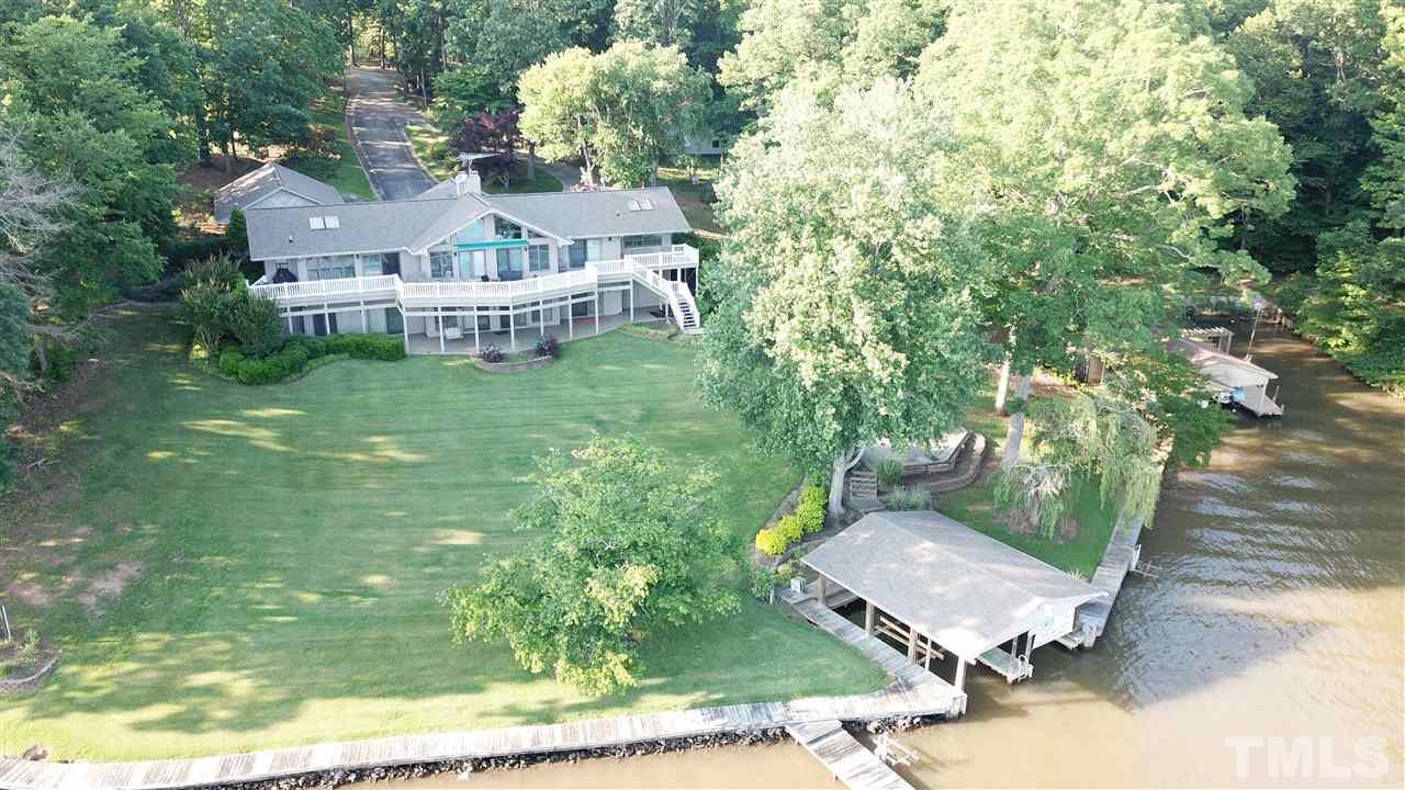 105 Susan Court - Photo 1