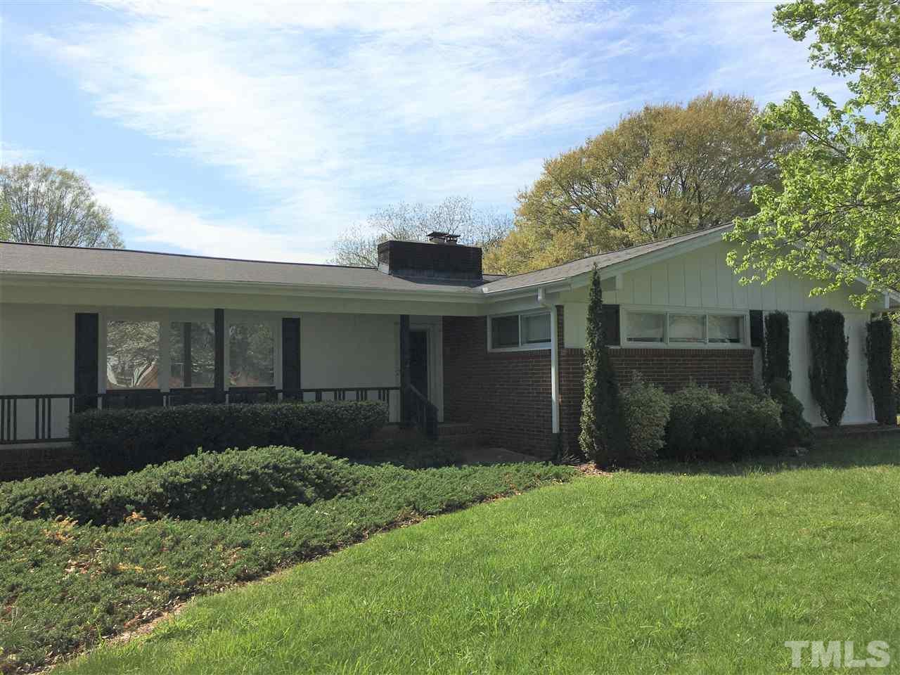 1415 Ivy Lane - Photo 1