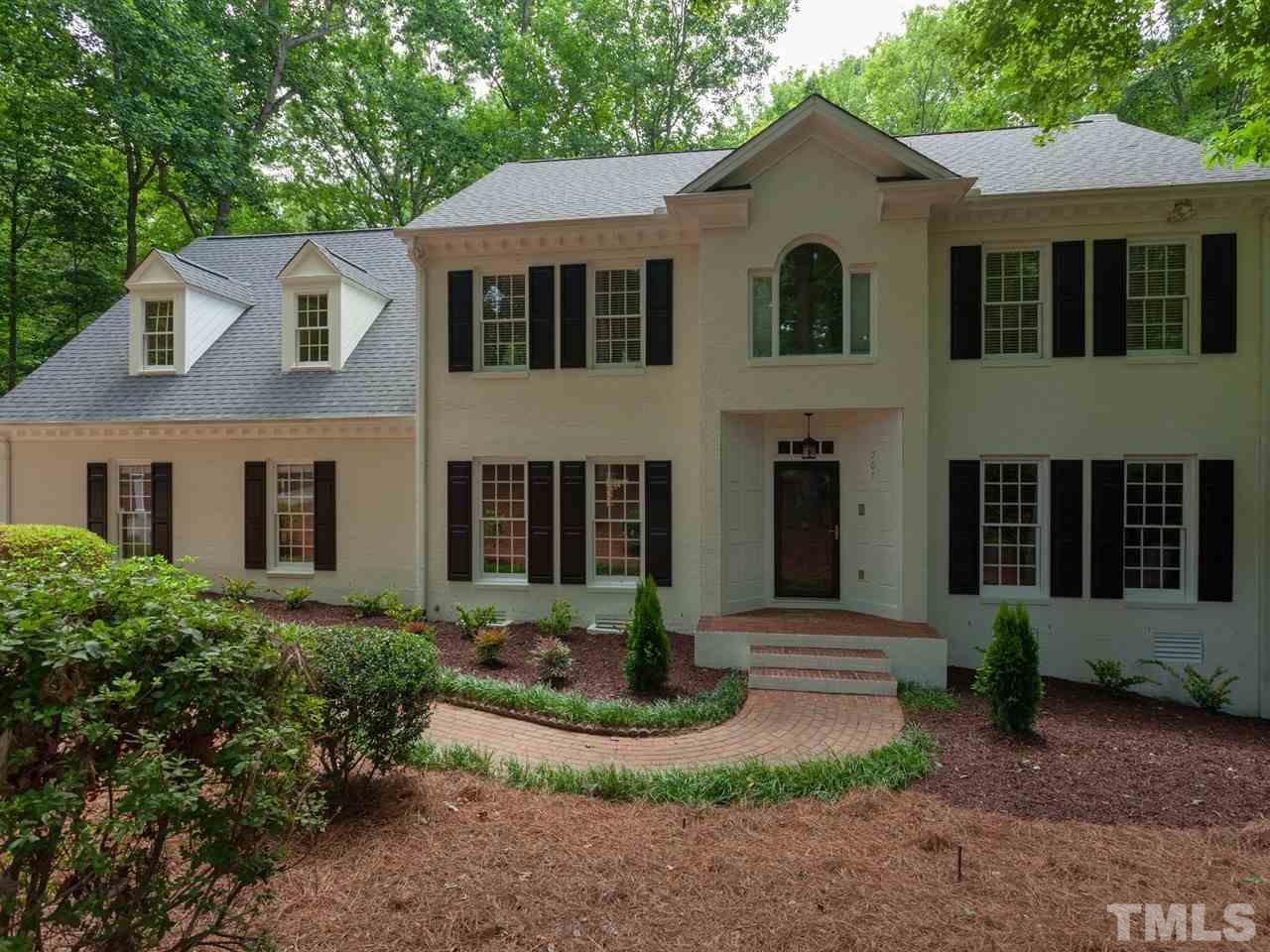 701 Presnell Court - Photo 1