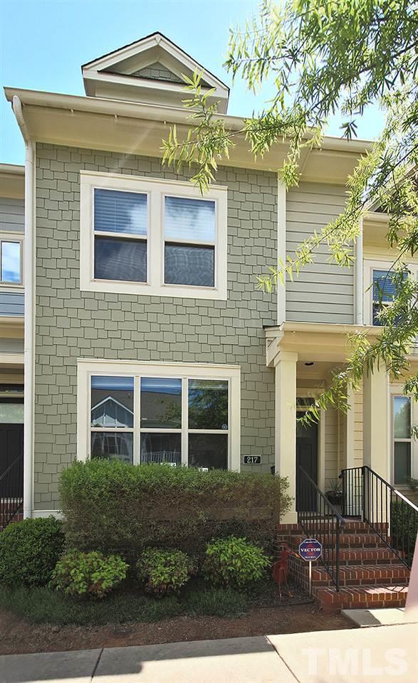 217 Camellia Street - Photo 1