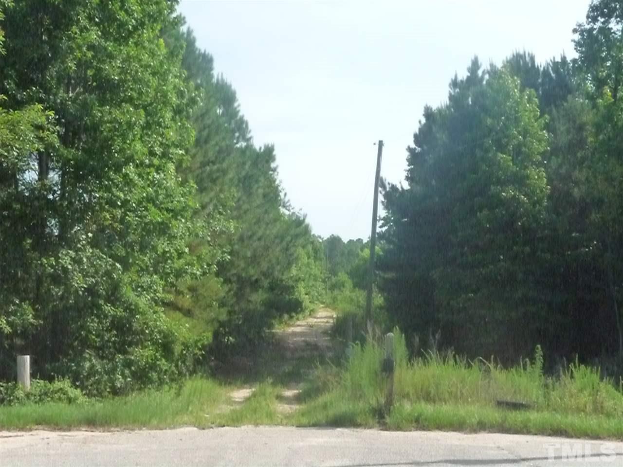 140 Three Sisters Drive - Photo 1