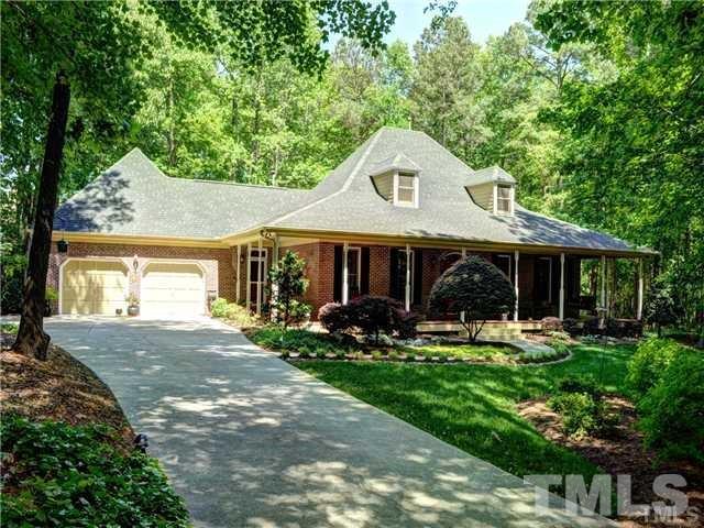 4005 Gumleaf Drive - Photo 1