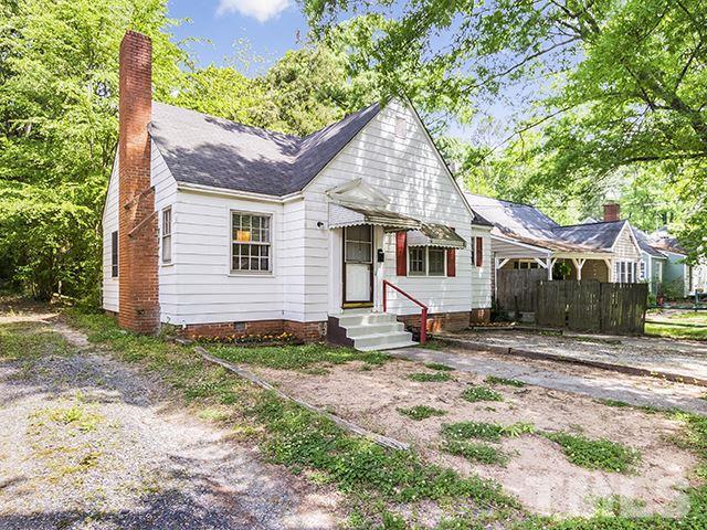 517 Club Boulevard - Photo 1