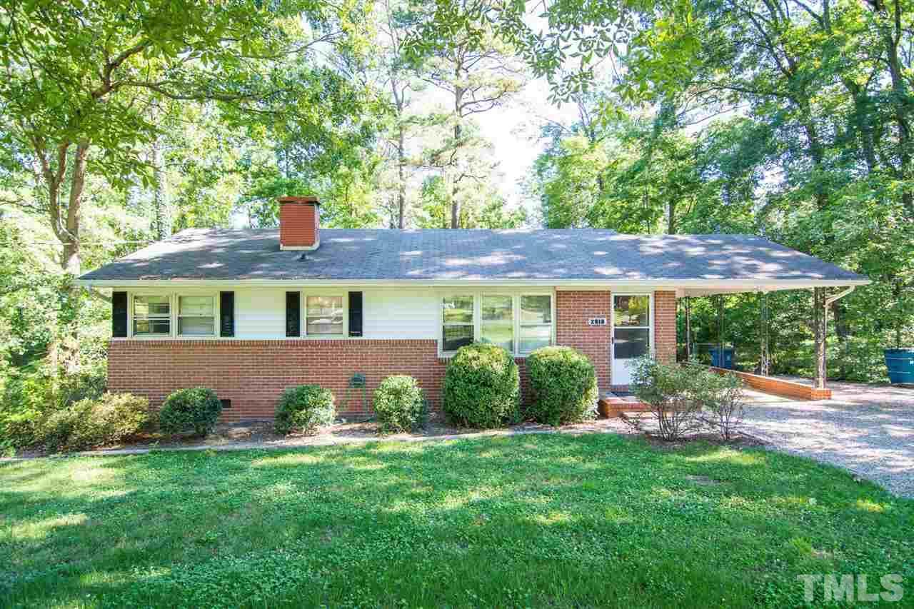 2818 Fairlawn Road - Photo 1