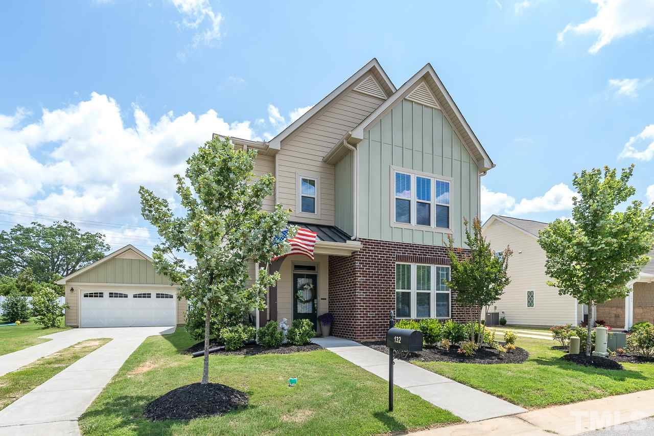 132 Heathwood Drive - Photo 1