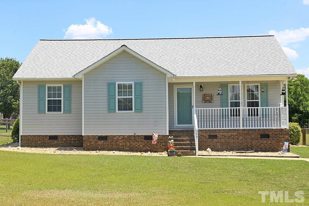 117 Patricia Drive - Photo 1