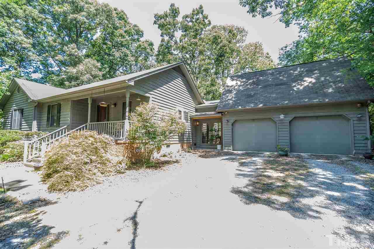 705 Stephanie Place - Photo 1