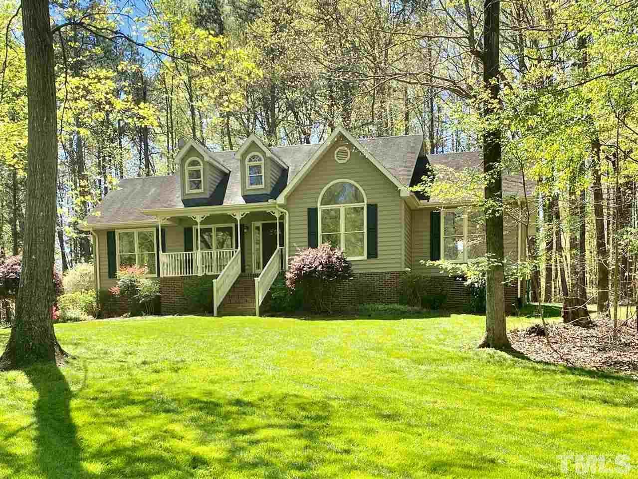 180 Poplar Lane - Photo 1