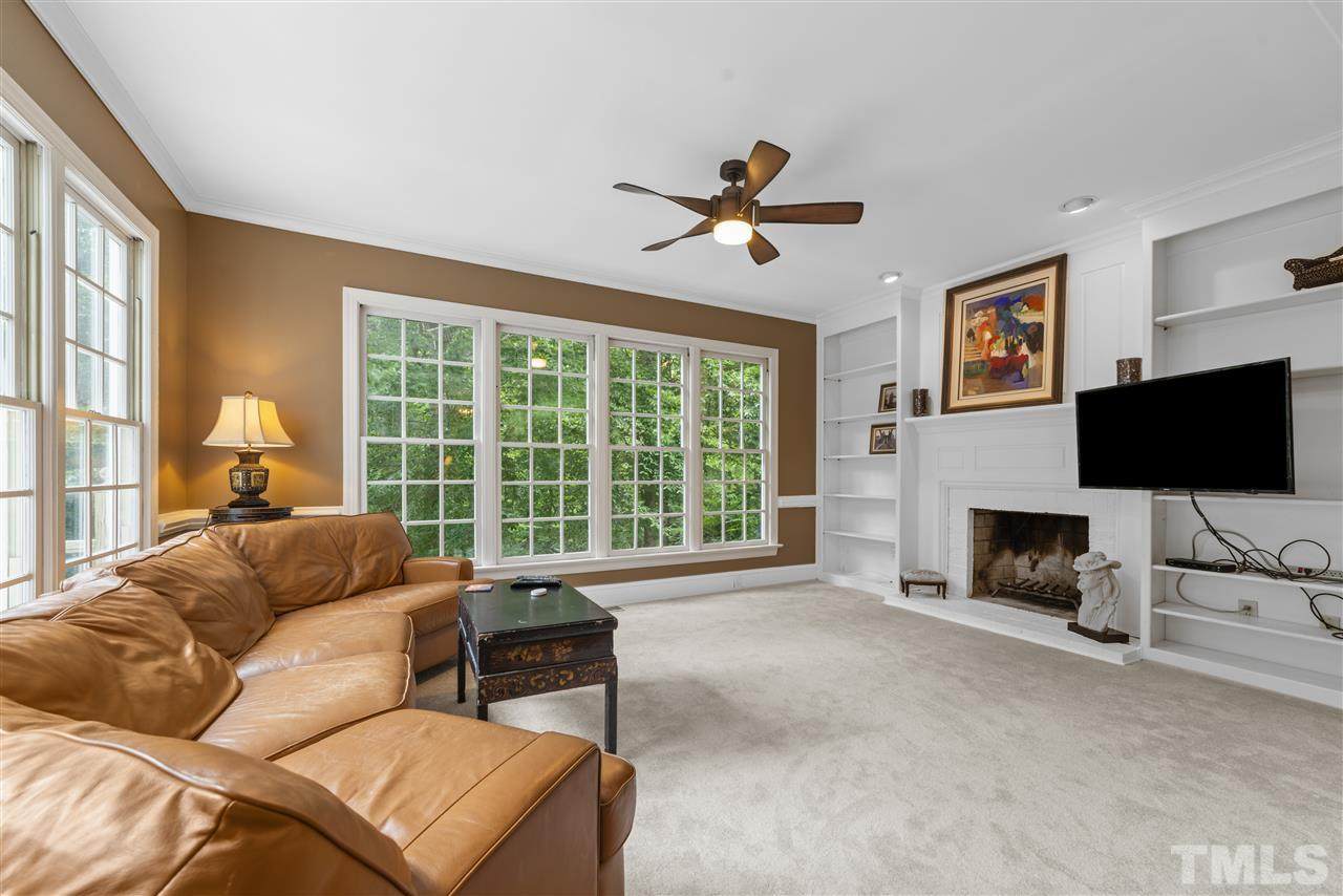 115 Spring Hollow Lane - Photo 1